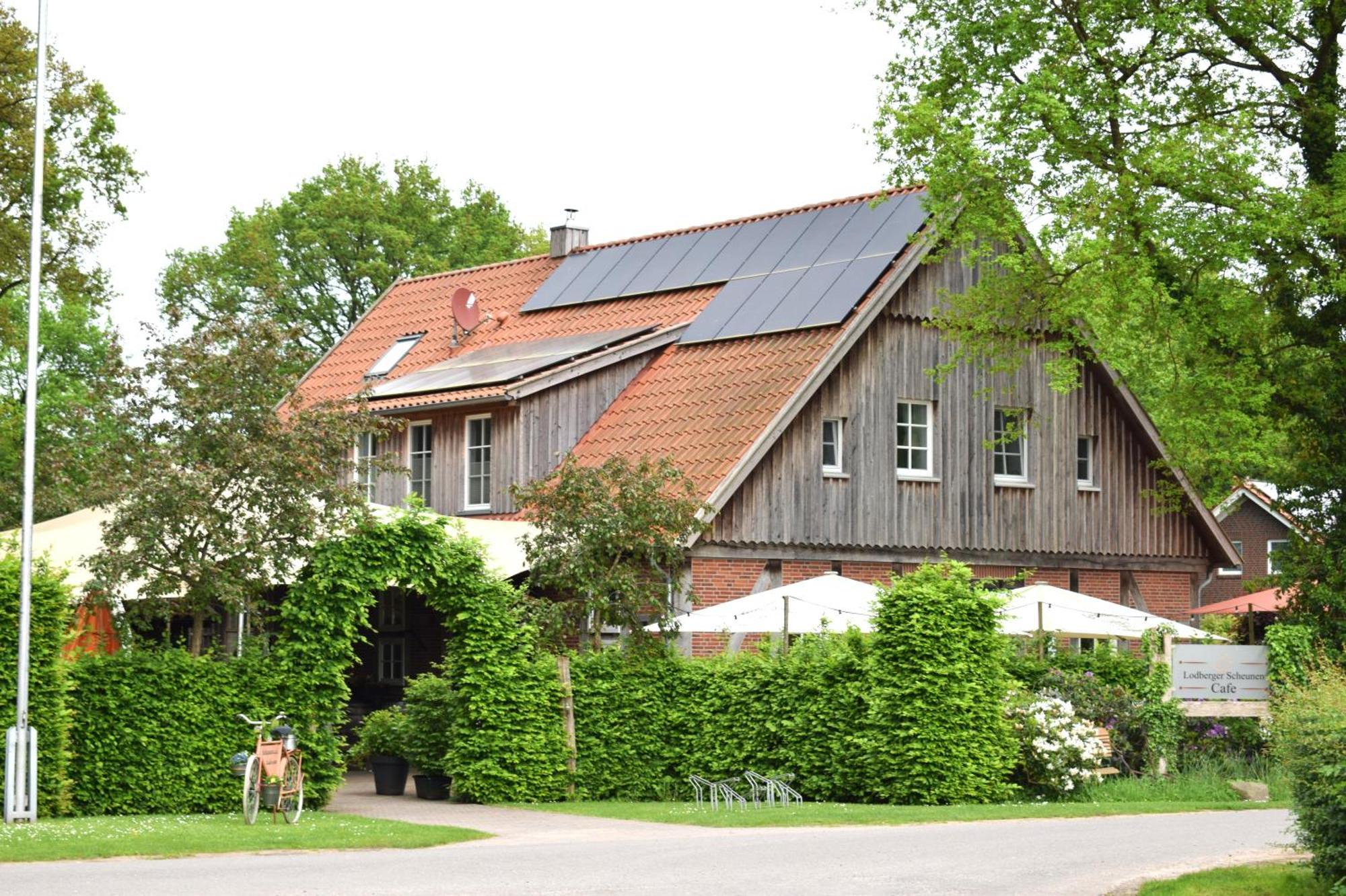 Dz/Ez Lodberger Scheunencafe Loningen ภายนอก รูปภาพ
